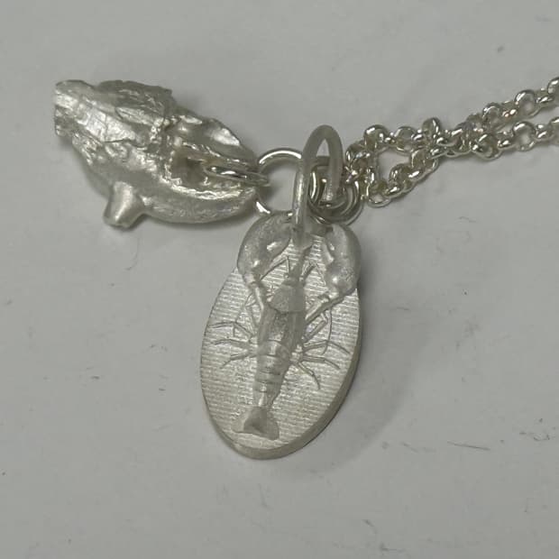 Sterling silver 탈피중인 랍스터 목걸이