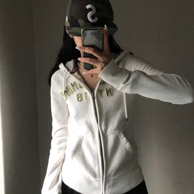 아베크롬비 화이트 후드집업