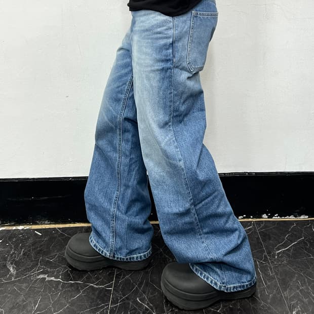 솔리드옴므 워시드 세미와이드 데님 팬츠 연청