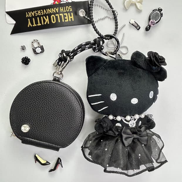 블랙벨벳 로즈 키티 키링