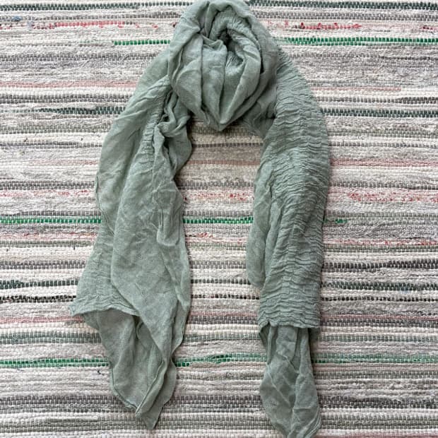 Crinkled Lightweight Long Scarf