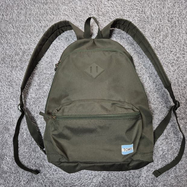 TOMS 탐스 백팩