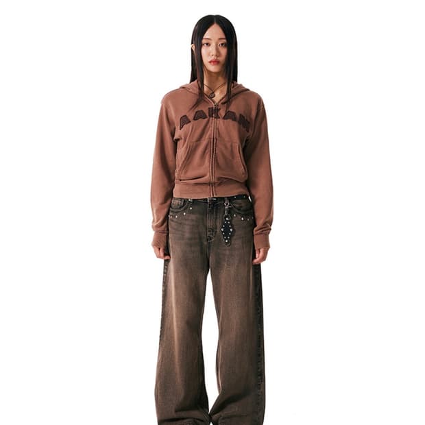 아캄 Multi studded denim pants