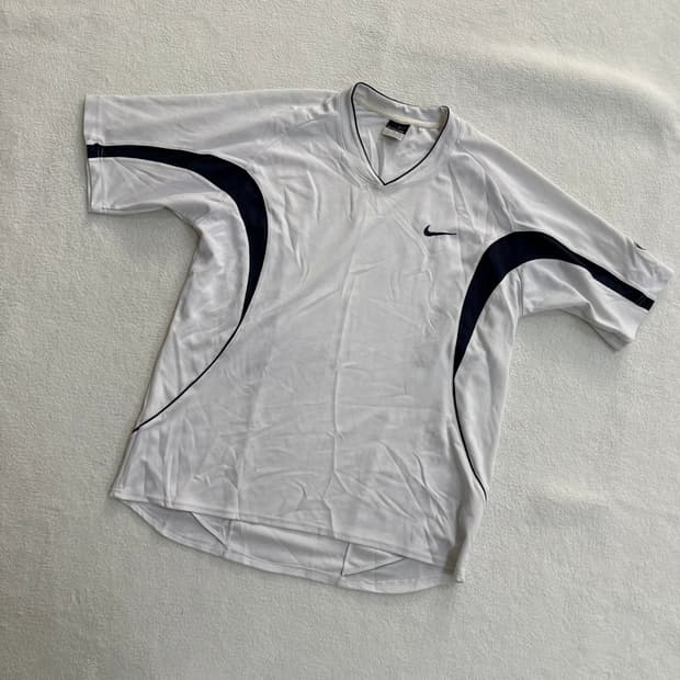XL 나이키 올드스쿨 스우시 반팔 티셔츠 0415T