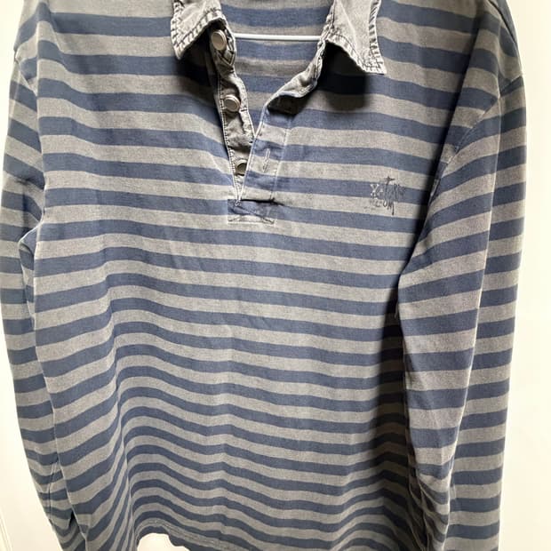 해칭룸 스트라이프 폴로티