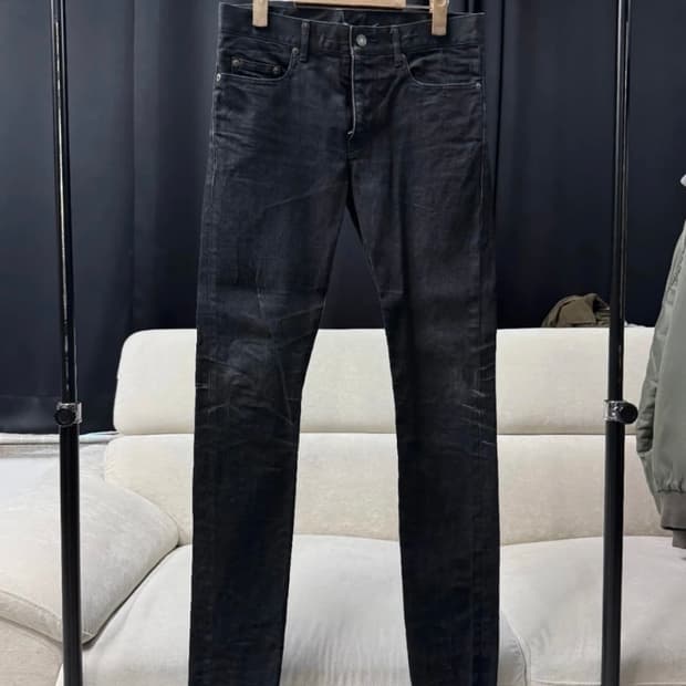 생로랑 15SS 밑단 디스진