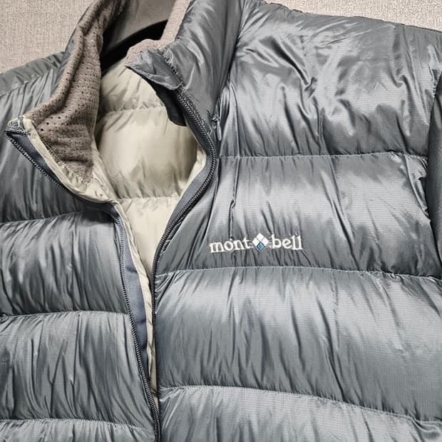 몽벨패딩삽니다