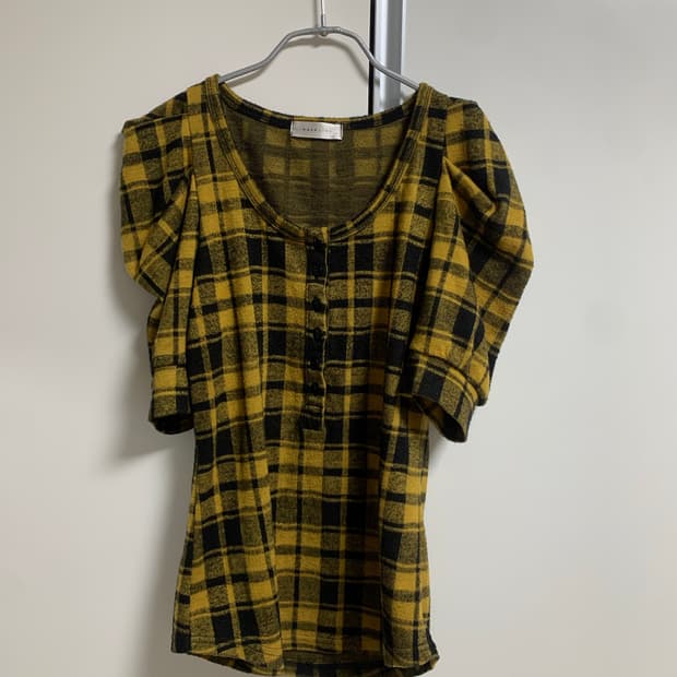 체크 퍼프소매 반팔 티셔츠