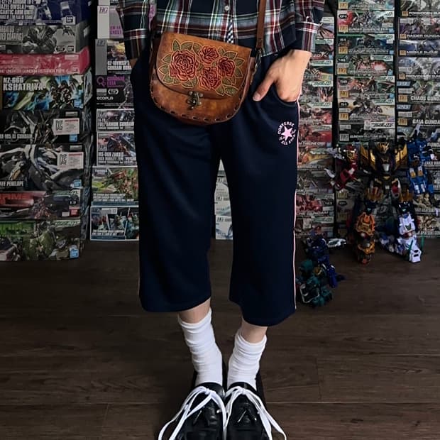 Converse 핑크 파이핑 크롭 팬츠