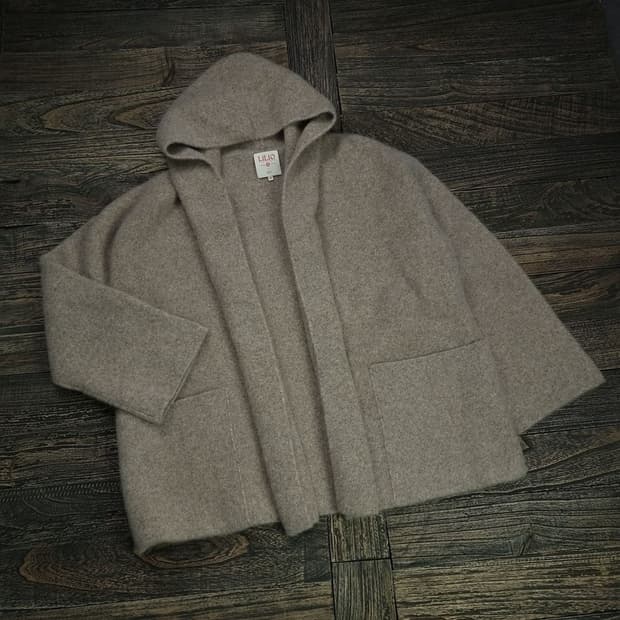 [OILILY] 오일리 오버핏 오픈 후드 모직 코트 베이지 P01128