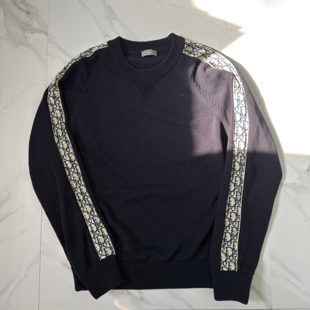 디올 인서트 오블리크 사이드 니트 L 한글택