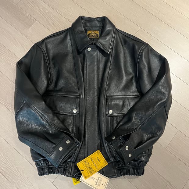 (새상품)veluokldly 소가죽 자켓