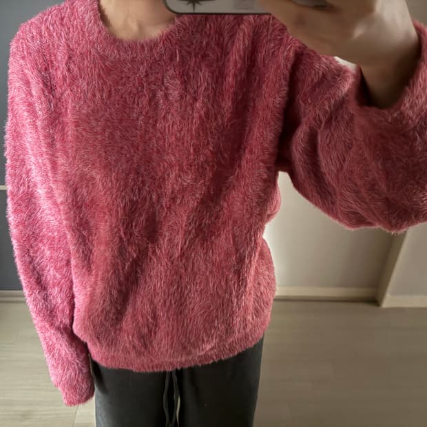 노매뉴얼 헤어리 니트 와인컬러