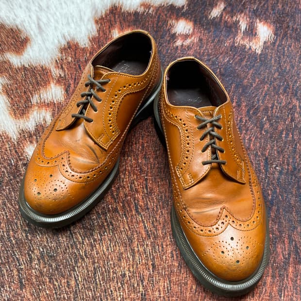 [250] 닥터마틴 브로그 윙팁 로퍼 오렌지브라운