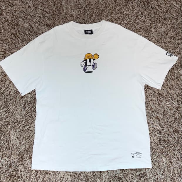 NBA LA Lakers 캐릭터 반팔티 XL