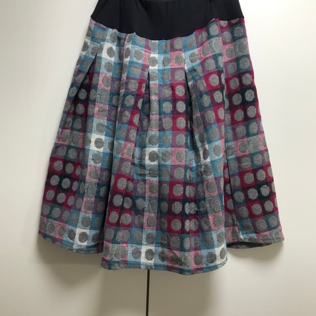 도트 스커트