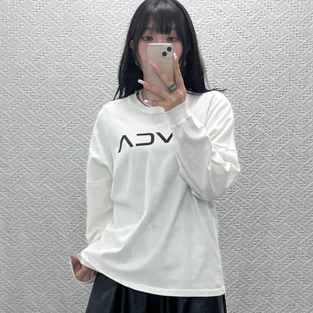 루카 빈티지 캐주얼 레터링 빅로고 롱슬리브 S C12501