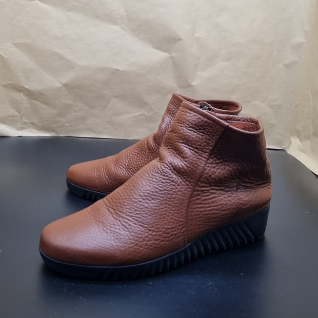 가이거 로우펠 여성앵클부츠245 굽4