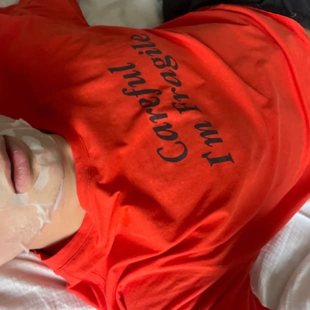 [S,M]기마구아스 Careful 티셔츠