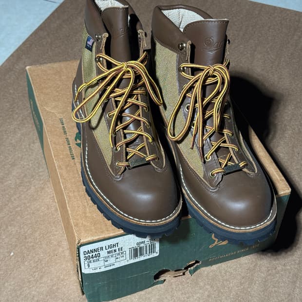 대너 라이트 30440 (270)