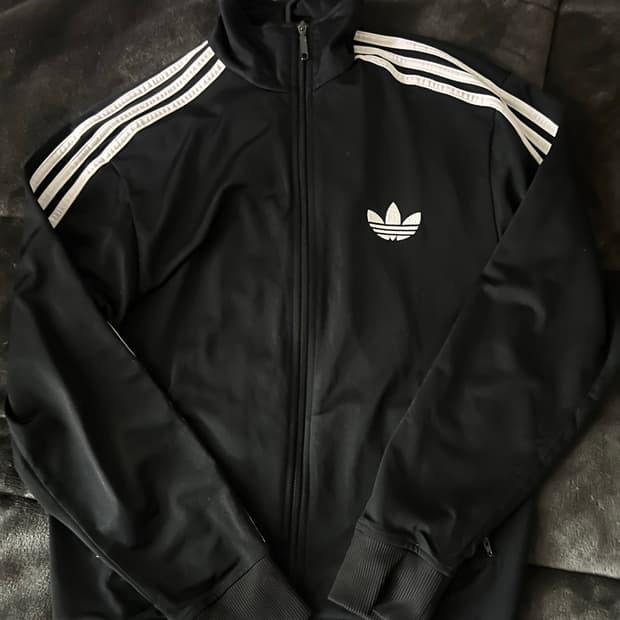 아디다스 파이어버드 블랙 100