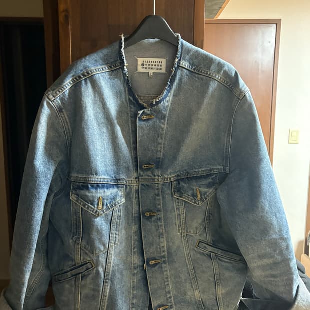 마르지엘라 논카라 청자켓