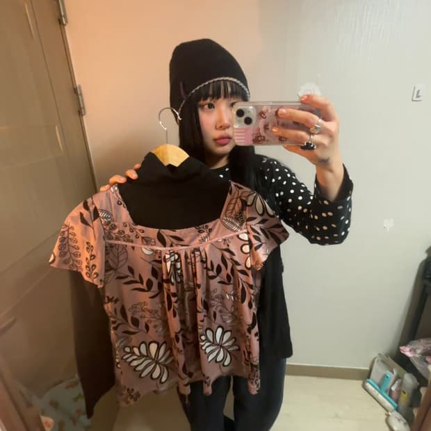 목폴라 레이어드 블라우스