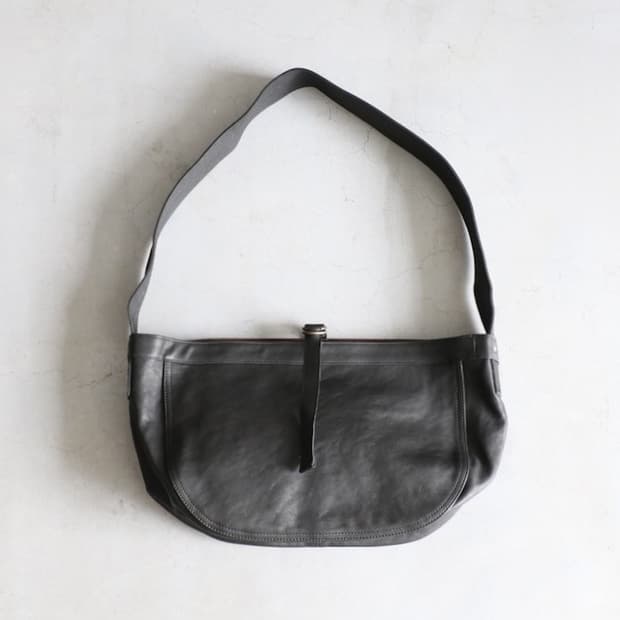 25aw LOT.018 Newsboy Bag (Horse leather)