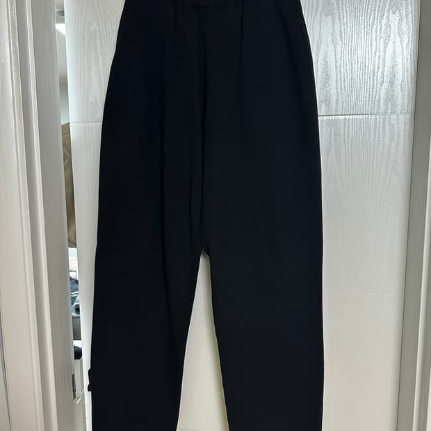 코모리 24fw 스웻팬츠 2사이즈