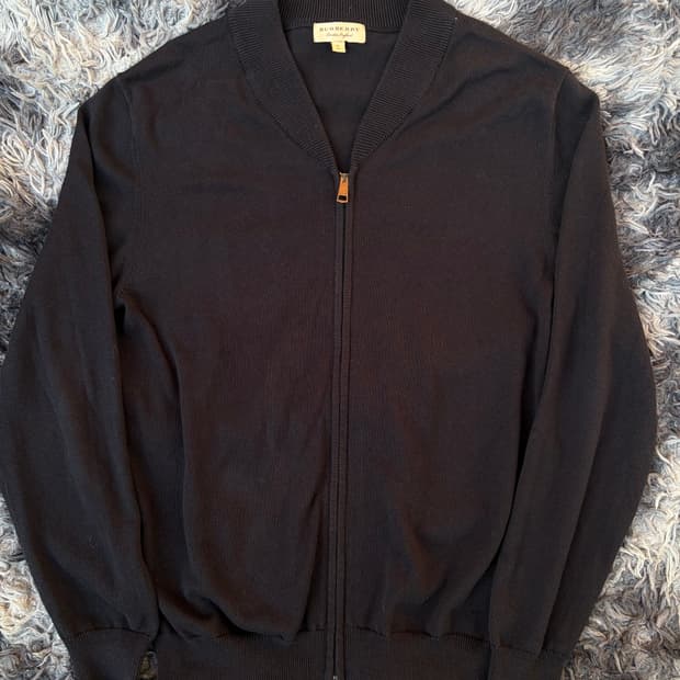 버버리 네이비 집업 가디건