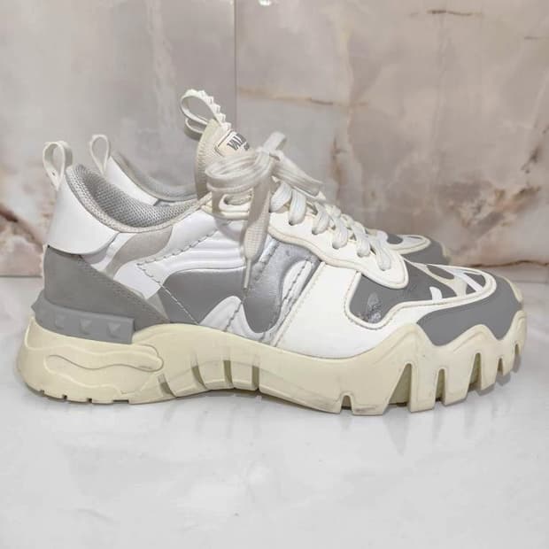 42 270mm 발렌티노 락러너 카모 느와르 스니커즈