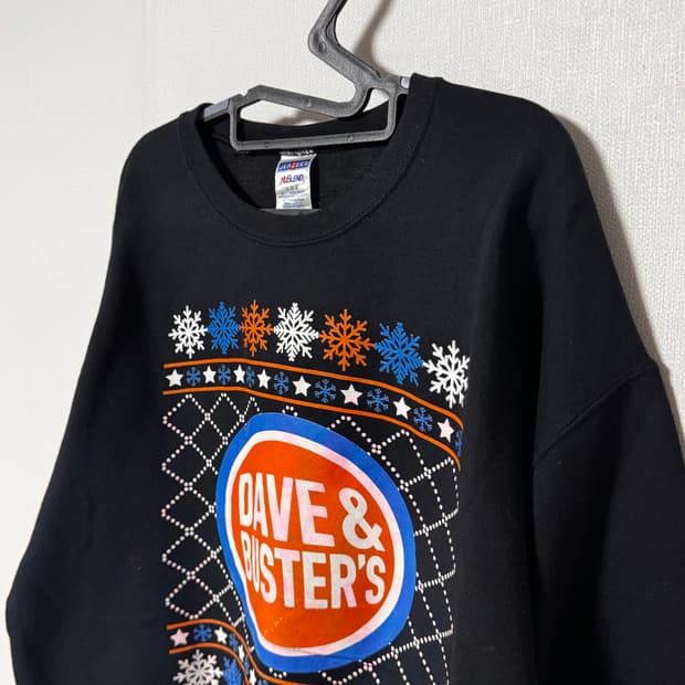 JERZEES 데이브 앤 버스터 검정 맨투맨