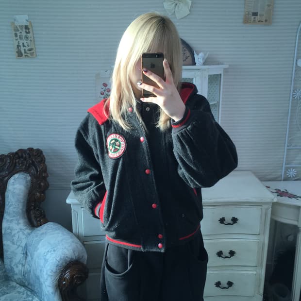 일본빈티지 차콜 후드 패치 자수 베어 후드 점퍼