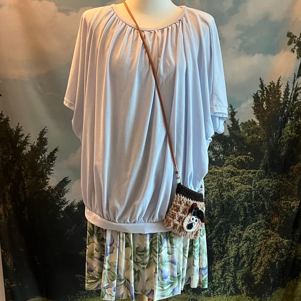 Blouse skirt set