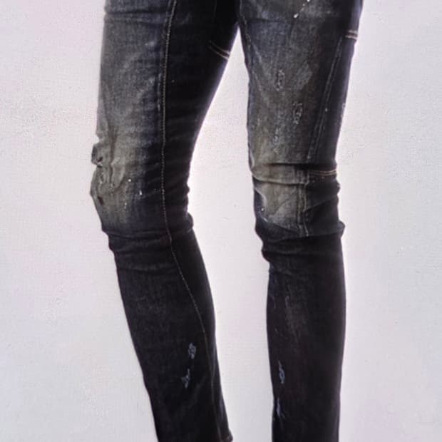 정품] 디스퀘어드2 메탈로고 워싱진.
슬림바이커핏.