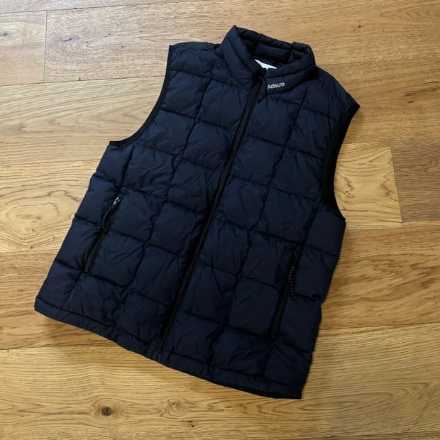 ADSUM 패딩 베스트