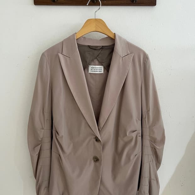 마르지엘라 블레이저