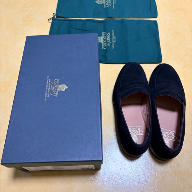 새상품) 크로켓 앤 존스 보스턴 블랙 스웨이드 로퍼 6.5UK