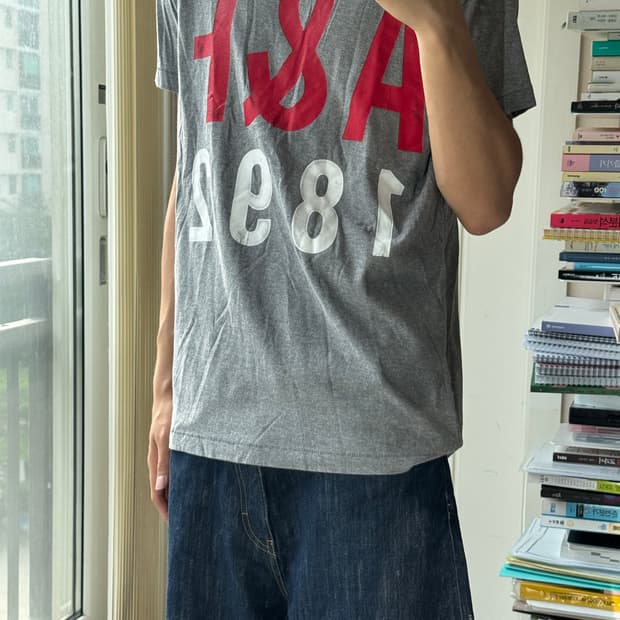 아베크롬비 반팔 A&F 1892 L 