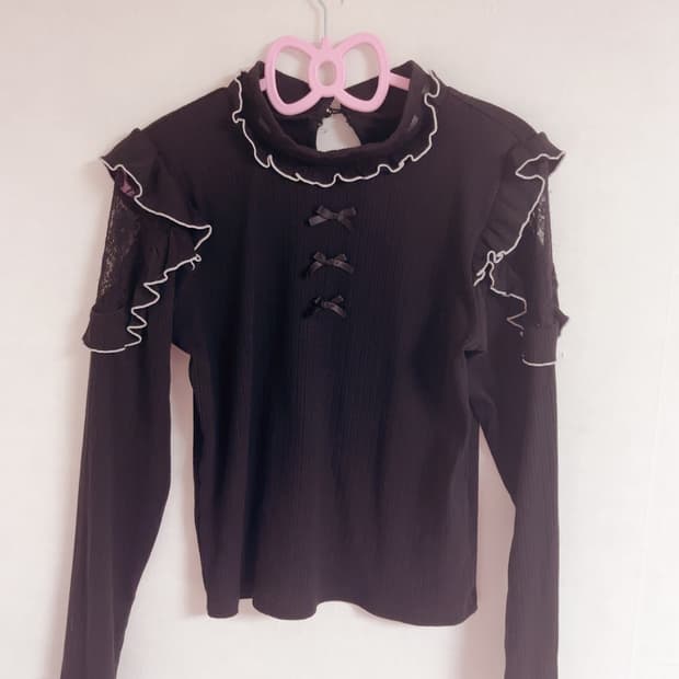 노에미 3연리본 오프숄더 니트 양산형 지뢰계 걸리 리즈리사