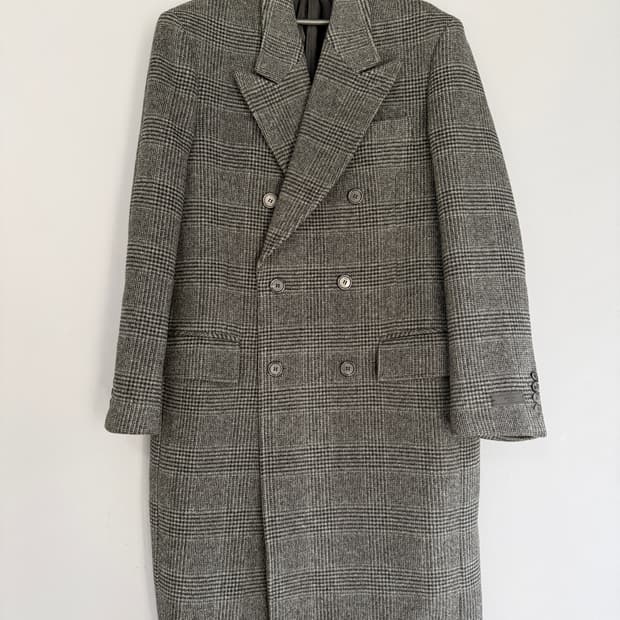 MNGU 피크트 라펠 체크 롱코트