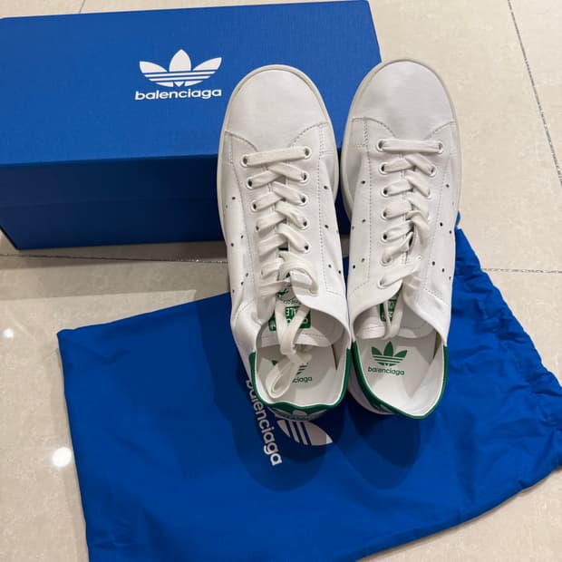 아디다스 x 발렌시아가 스탠스미스 41사이즈 