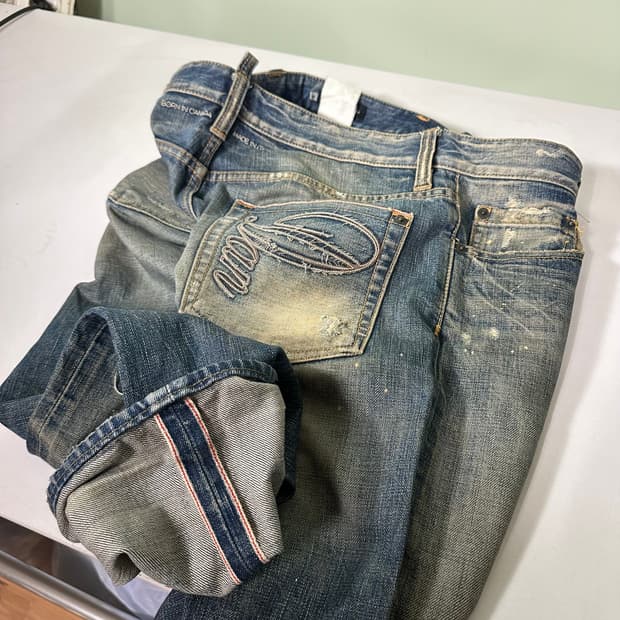 M 디스퀘어드2 버튼플라이 녹워시드 슬림핏 셀비지 데님팬츠