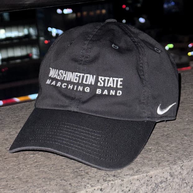 나이키 S1ZE 진회색 볼캡 ‘Washington State’