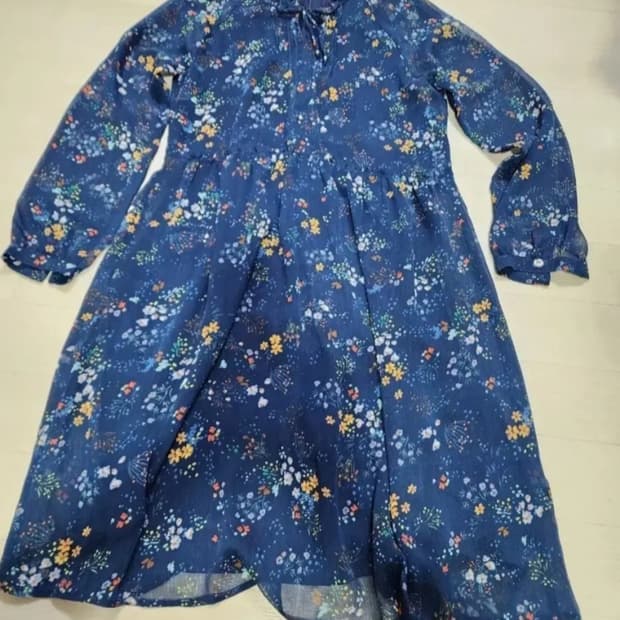 써스데이아일랜드  쉬폰원핏55