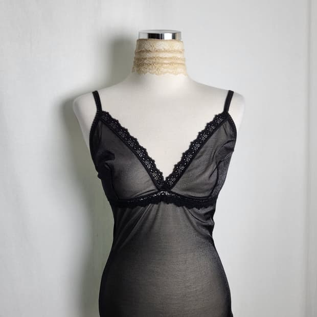 빈티지 블랙 메쉬 레이스 캐미솔
