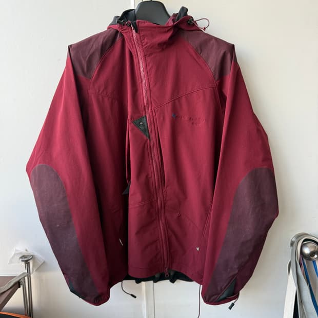 클라터뮤젠 자켓 L 