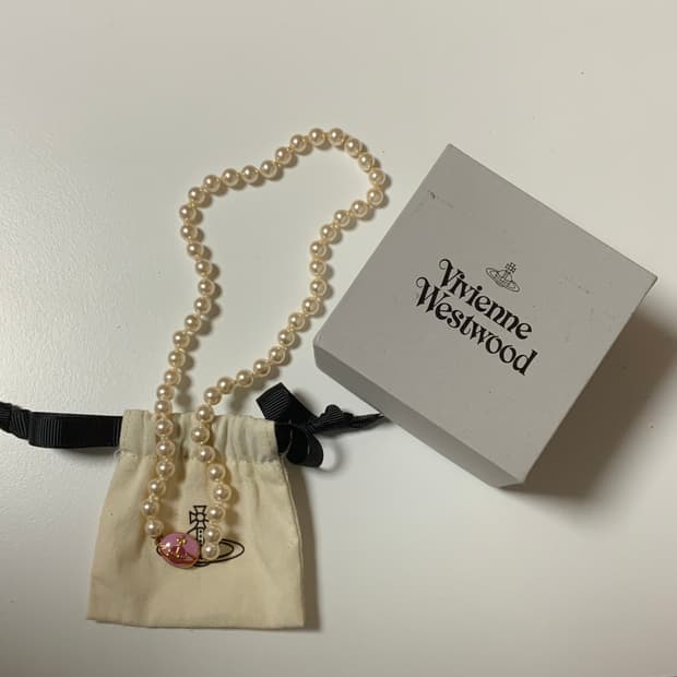 비비안 웨스트우드 진주 목걸이