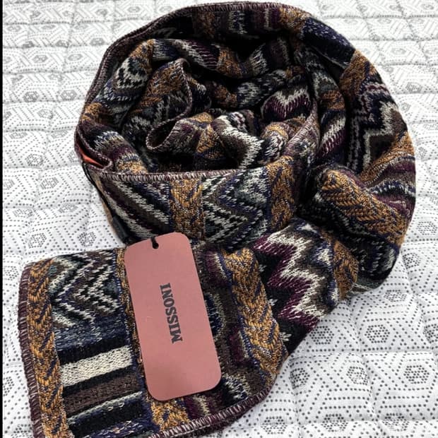 미쏘니 새상품 이태리 머플러