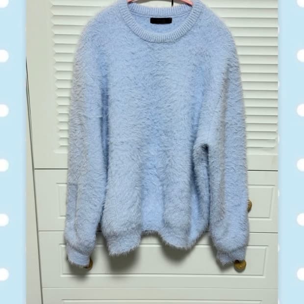 남녀공용 하늘색 니트 2만원!